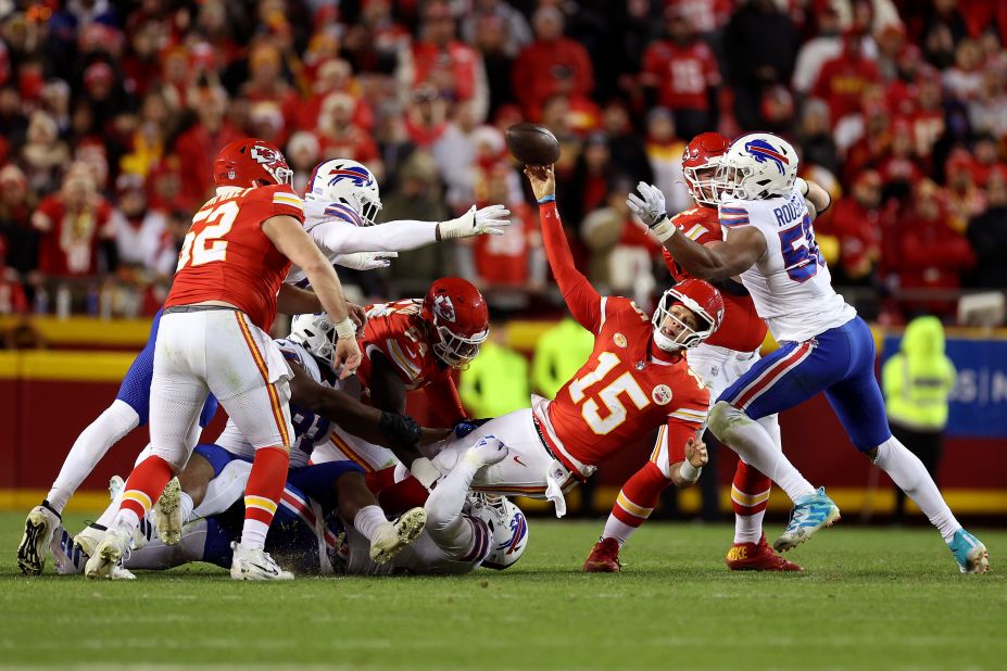 Kansas City Chiefs quarterback Patrick Mahomes looks to pass in the fourth quarter of a narrow 20-17 loss to the Buffalo Bills.