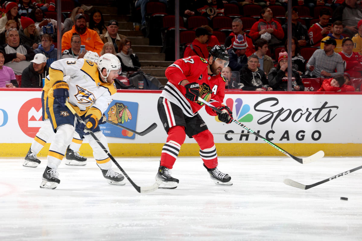 Nick Foligno Records 3 Points But Blackhawks Suffer First Shootout Loss ...