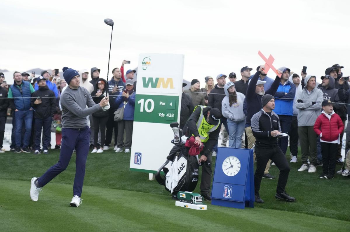 Play suspended at WM Phoenix Open but not before Jordan Spieth does