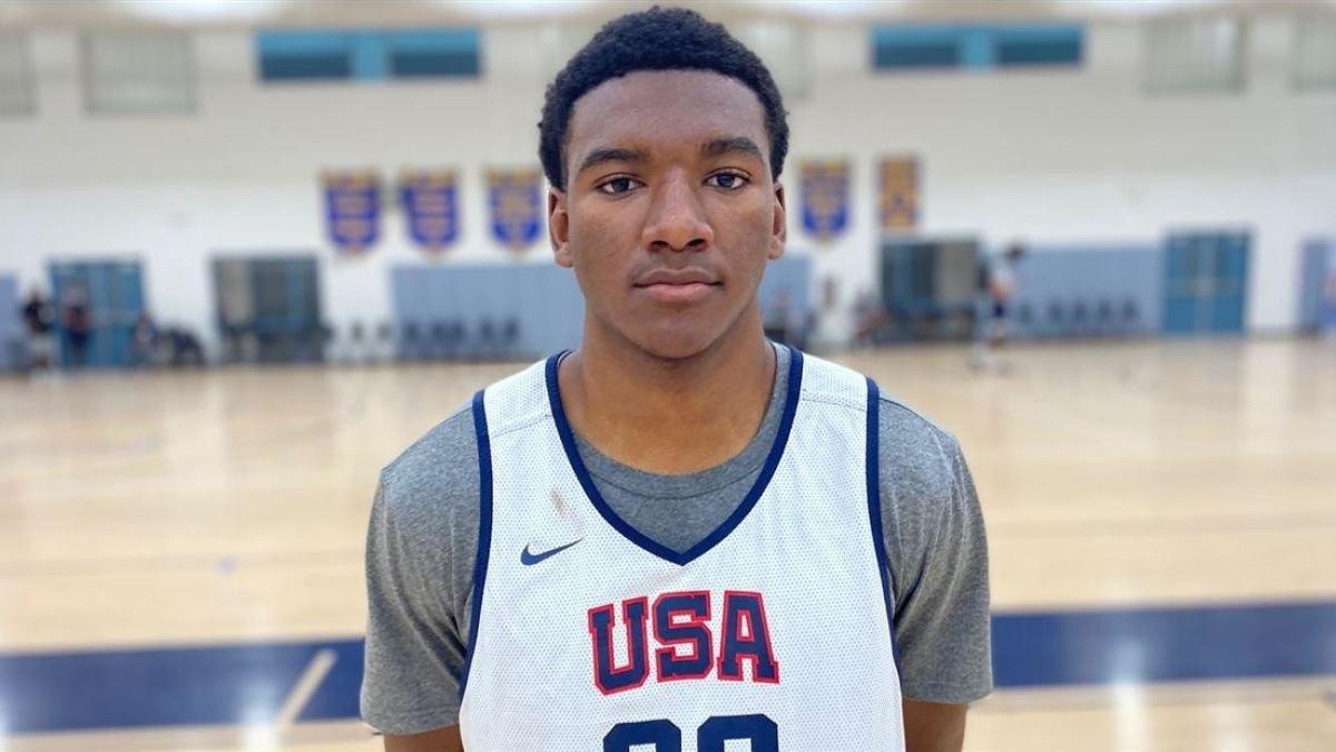 Kentucky basketball recruiting Fourstar forward Karter Knox helps