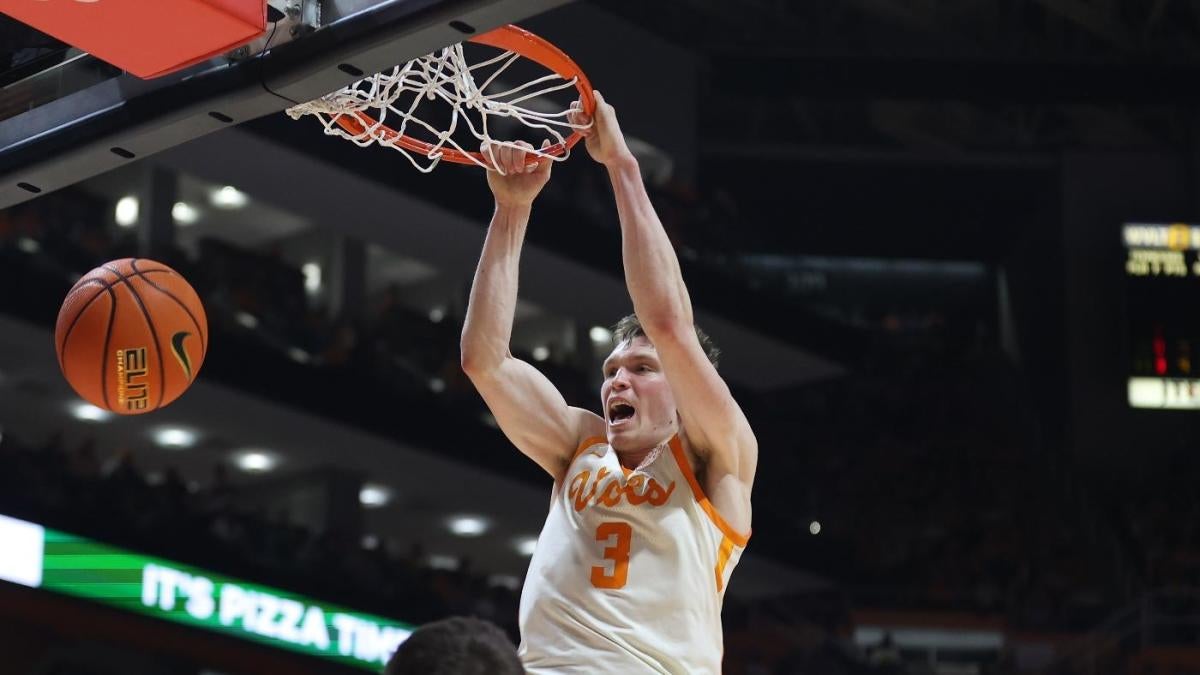 Tennessee vs. Kentucky odds, how to watch, stream Model reveals