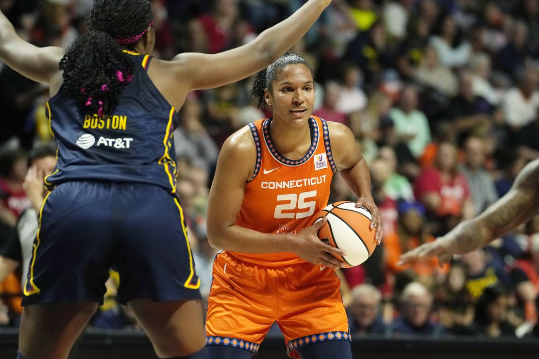 Connecticut Sun forward Alyssa Thomas looks for the open pass against the Indiana Fever in Game 1 of their first-round series at Mohegan Sun Arena.