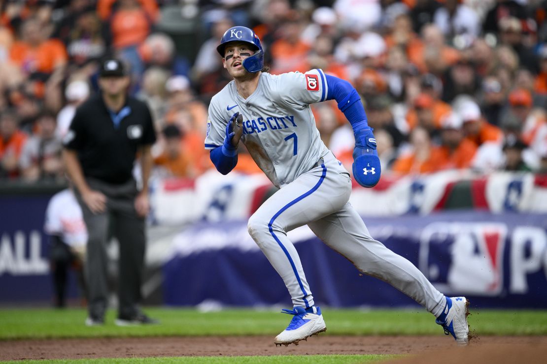 Bobby Witt Jr. runs from first to third base on a single by Salvador Perez during the third inning.